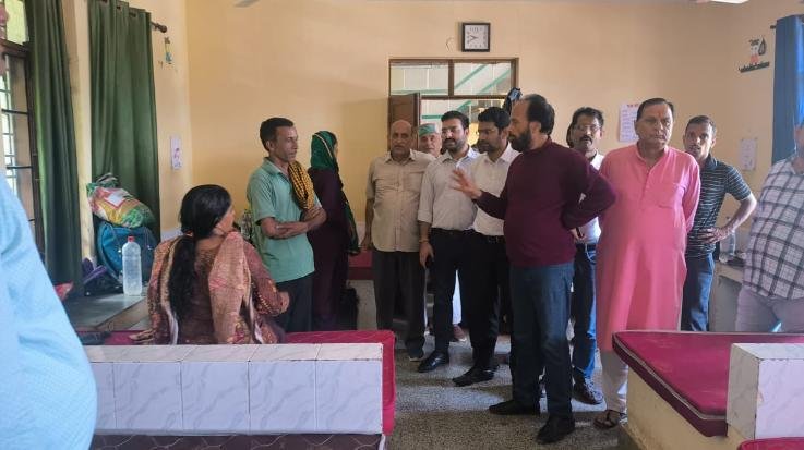 Kunihar: Block Congress Arki President Satish knows the condition of the rain affected