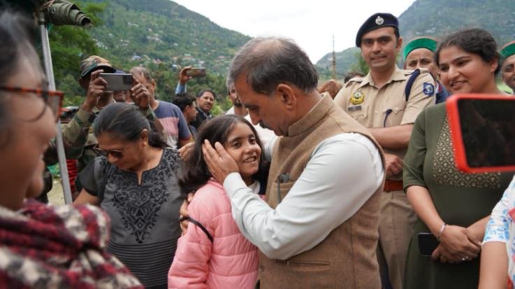 60 thousand tourists assured to return home in 60 hours rescue operation: Chief Minister