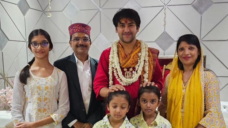 Rajesh Kumar Gupta met Bageshwar Peeth Acharya Dhirendra Shastri