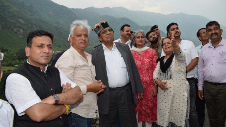 Proper compensation will be given to rain affected people: Dr. Shandil