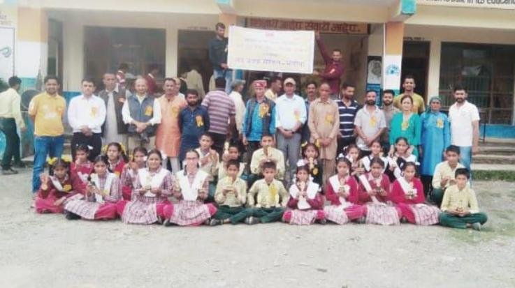 Nohradhar: Bhalona Yuvak Mandal organized a program on disaster management at Bhalad Bhalona School