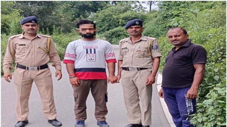 Kangra police arrested a man from Jammu with drugs