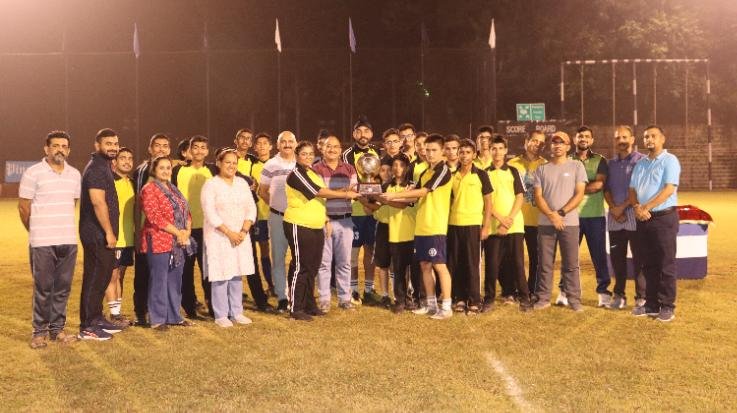 Solan: Chinar Sadan won the inter house football competition at Pinegrove School