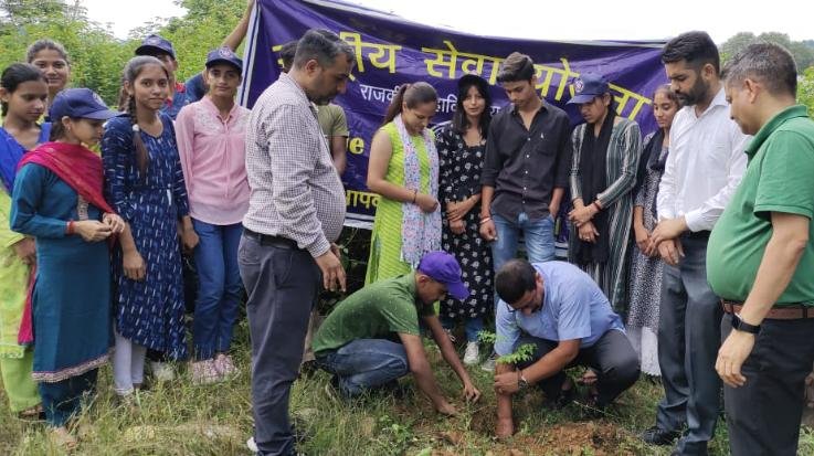 Jaisinghpur: Saplings planted in Shivnagar College under Meri Mati, Mera Desh campaign