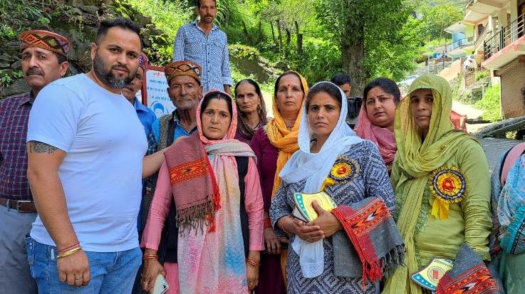  Bharmour: Obeisance to the soil-remembering the martyrs Gagan Singh and Pyar Singh in Sanchui as a tribute to the heroes