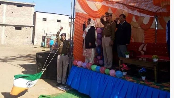 नालागढ़ के रामशहर में तिरंगे का अपमान