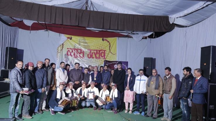 व्यास उत्सव के माध्यम से कलाकारों को तराश रही व्यास नगर समिति : डॉ. सुरेश सोनी