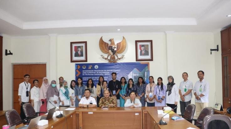 Solan: Nauni University students doing international internship in Indonesia