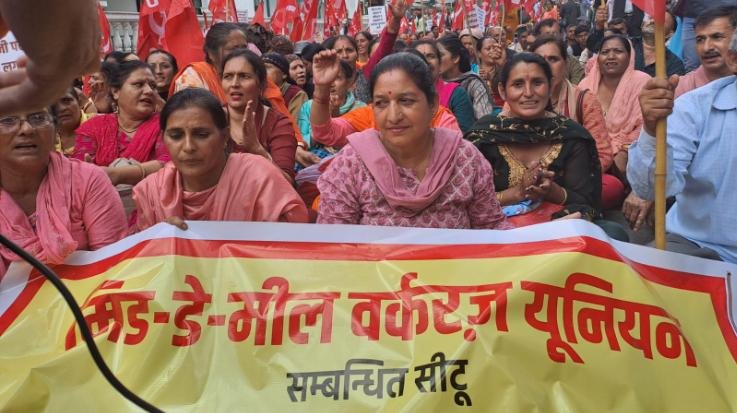 Mid-day meal workers roar outside the assembly with demands