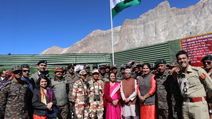 Governor reached Shipkila Military Post, said- Our soldiers are the security cycle of the country.