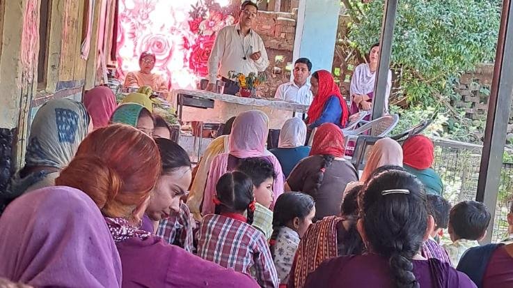 Dehra: Importance of coarse grains told to women in Chalali