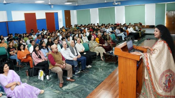 Shoolini University hosts Inspirational Guru Talk with Everester Tulika Rani