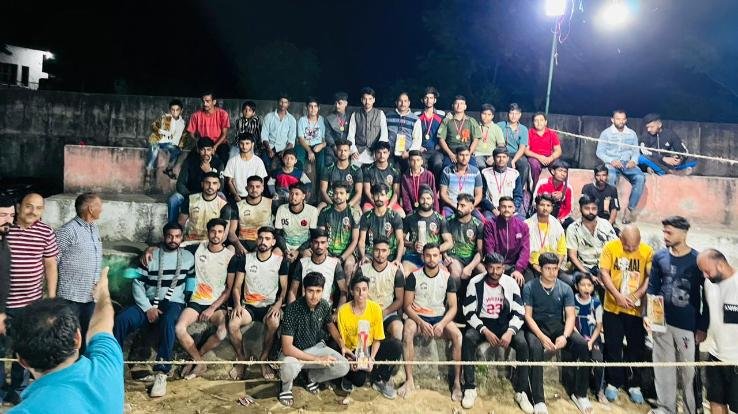 Indora: Mahadpur team of Punjab becomes Kabaddi winner