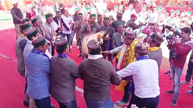 Horticulture Minister Negi danced in the gratitude rally of employees 111