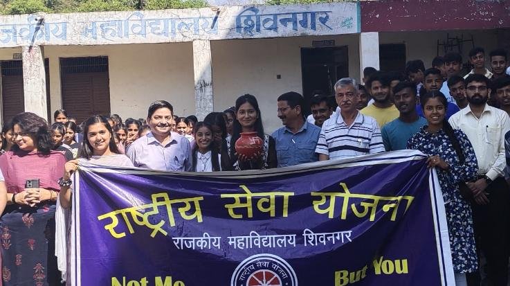 Jaisinghpur: Amrit Kalash Yatra organized in Shivnagar College