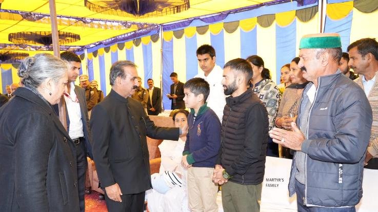 CM said, will make a plan for the welfare of the families of martyred police personnel