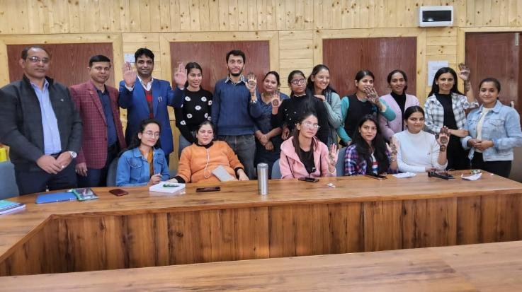  Shimla: Education Department celebrated National Unity Day in HPU