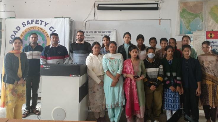 Jaisinghpur: Road safety information given to students
