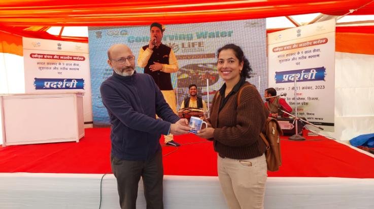 Center's exhibition on the ridge: Quiz on nation building organized on the third day