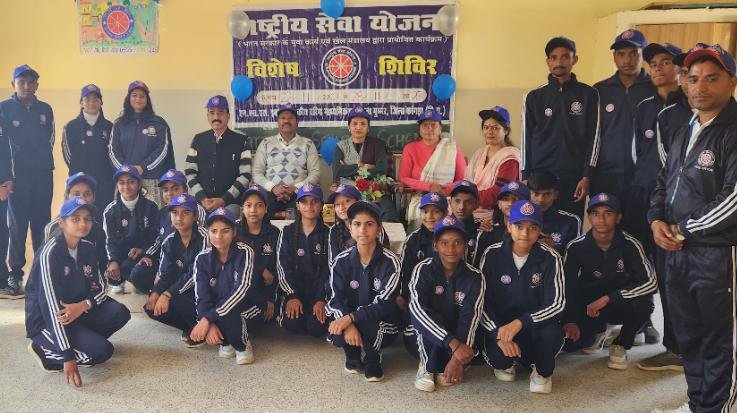 Dehra: NSS camp inaugurated with cultural program at Gummar School