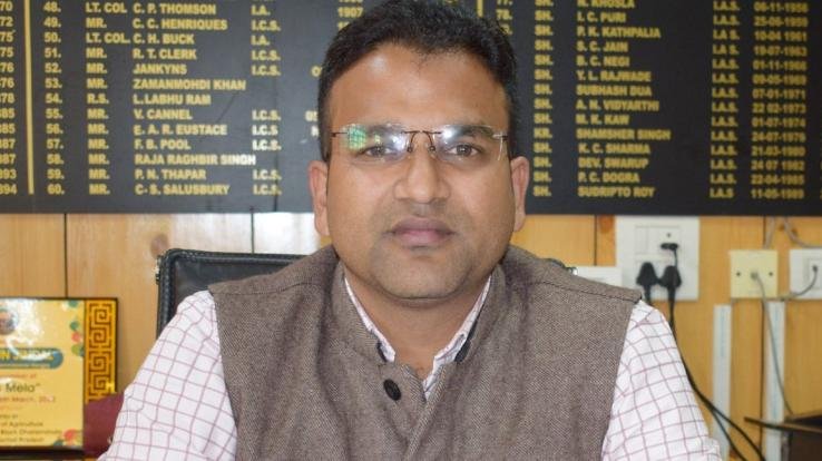 Dharamshala: Eligible persons left out of registration in the voter list can get their names registered till December 9: DC.