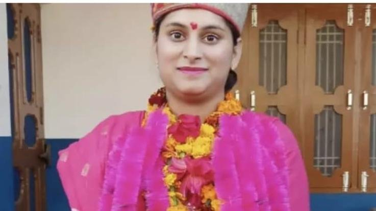 Jwalamukhi: Ankita first in MA mathematics in the state