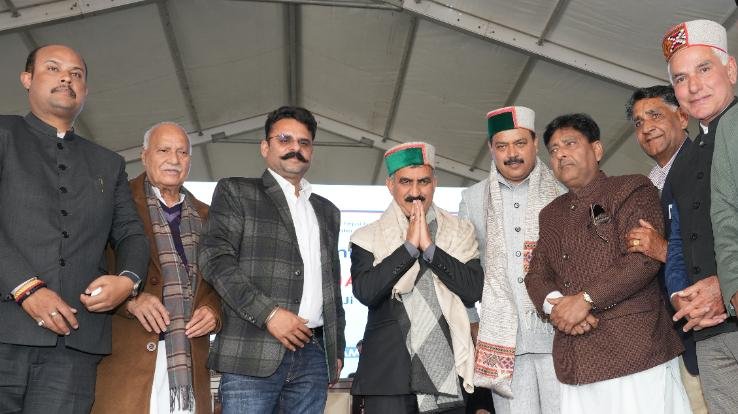 Indora: Chief Minister laid the foundation stone of 268 crore Pepsi plant in Kandrori.