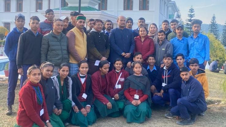 Panchrukhi: Students of ITI Salyana watched the assembly proceedings.