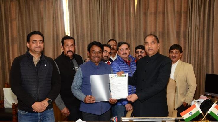 भारत और दक्षिण अफ्रीका क्रिकेट मैच के लिए मुख्यमंत्री को दिया निमंत्रण
