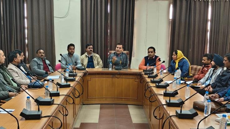 Kangra: Disaster management plan will be made for all schools, will be uploaded on mobile app.