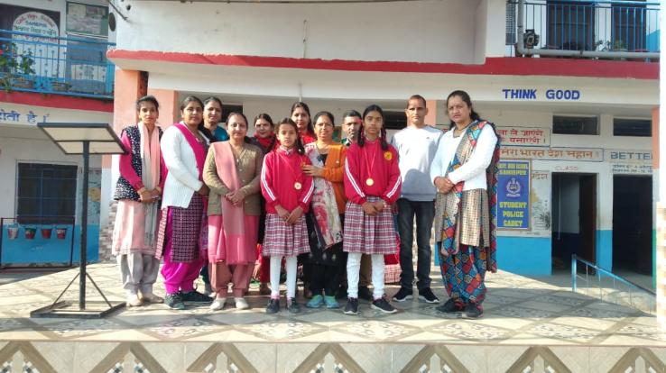 समीरपुर स्कूल की छात्राओं ने फिर चमकाया स्कूल का नाम