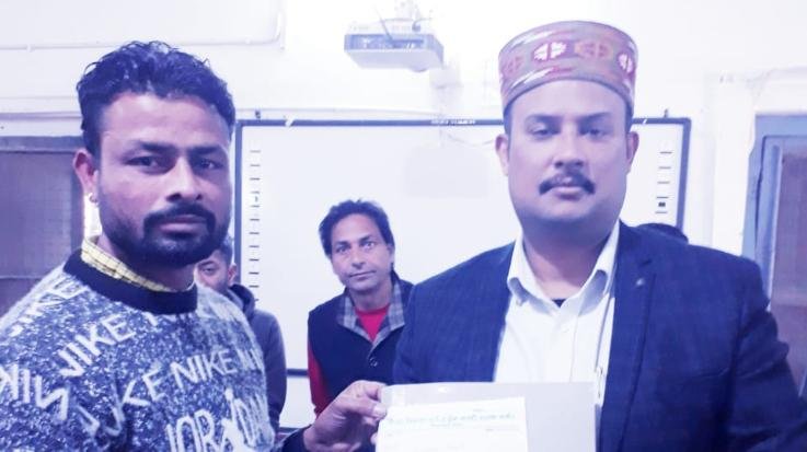 Jaisinghpur: Part time multi task workers asked for permanent policy from the government