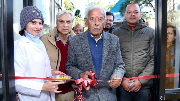  Solan: Advanced Animal Research Facility Center opened in Shoolini University.