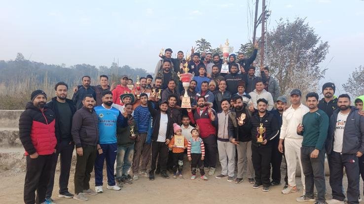 Indora: Bhogravaan won the cricket tournament by defeating Tatwali.