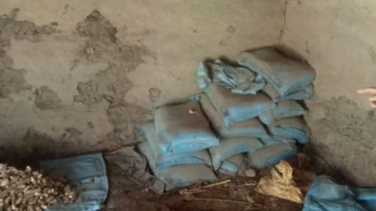  Jaswan-Paragpur: Video of 13 cement bags turning into stones in Bathra goes viral on social media.