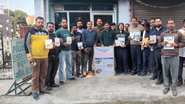 Indora: ARTO taught the lesson of road safety rules in pollution checking centers.