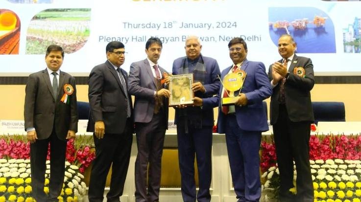 Vice President honored THDC India Limited with the prestigious SCOPE Meritorious Award