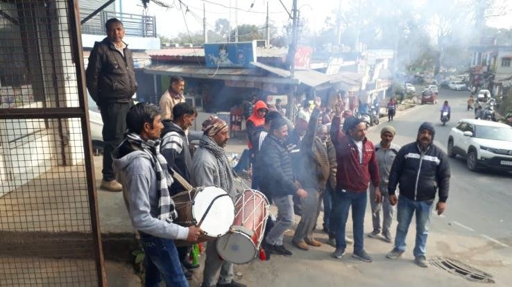 When Paragpur got the status of Tehsil, people distributed laddus and burst crackers.