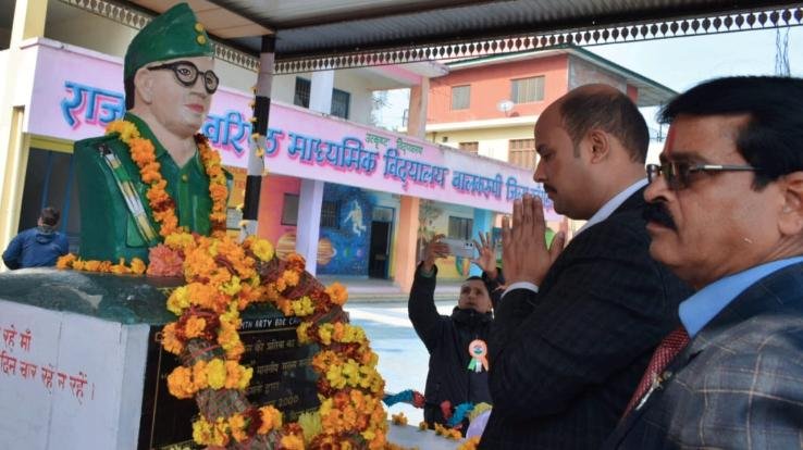 Jaisinghpur: Follow the lives of great personalities Students: Goma 123