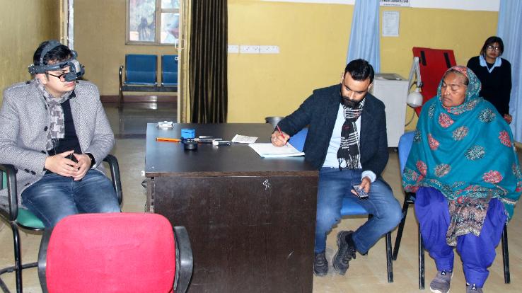 Solan: 77 people's eyes checked in free camp at IEC University