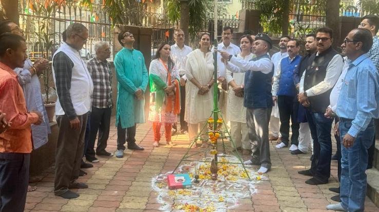  Himachal Mitra Mandal Mumbai served Dham in Republic Day celebrations