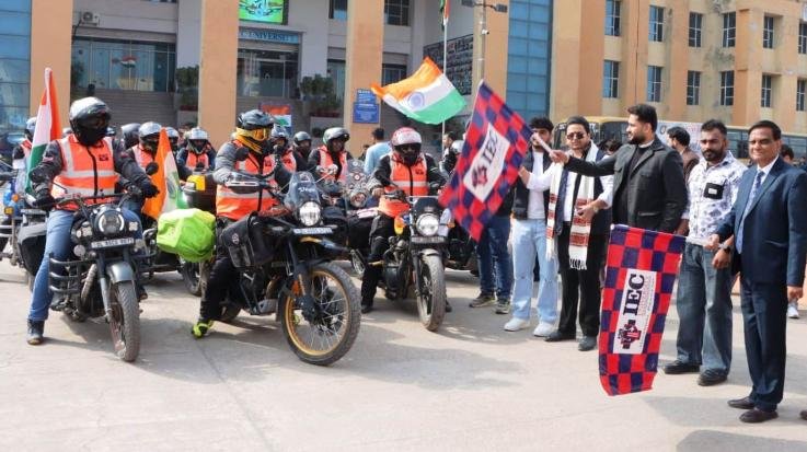 Solan: IEC University gave the message of 'Drugs, Save Himachal' by bike ride