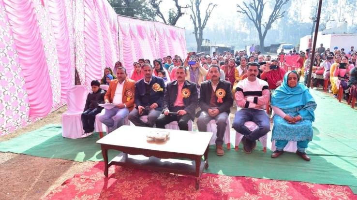 Annual function celebrated with pomp in Shaheed Babu Ram Public School, Moch.