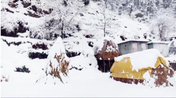 Many roads closed due to rain and snowfall in Himachal, black out in many areas 123