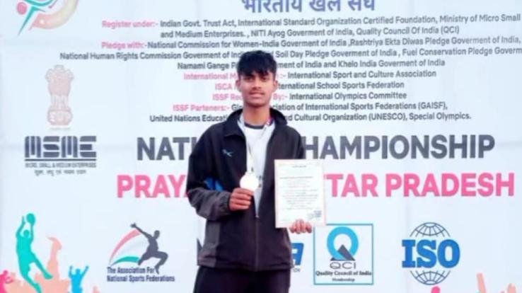 Jaisinghpur: Armaan Dhiman of Command won gold in national level Kabaddi competition.
