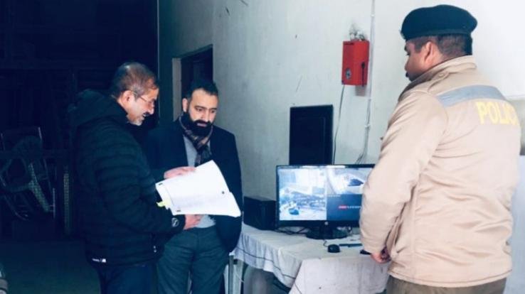 Kinnaur: Deputy Commissioner inspected the strong room before the Lok Sabha elections.