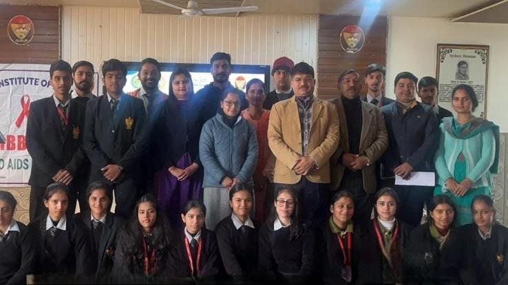 Jwalamukhi: Red Ribbon Unit conducted workshop at Laureate Institute of Pharmacy Kathog