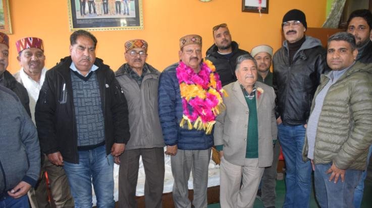 Kullu: Madan Lal Sood becomes President of Vyapar Mandal Kullu 123