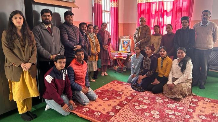  Festival of Basant Panchami celebrated in Jaisinghpur College, worshiped Mother Saraswati  123