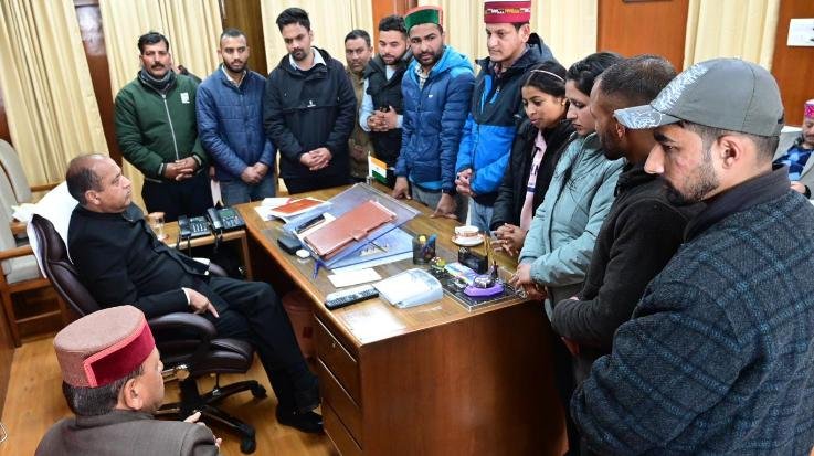  Government has nothing to tell in one year's tenure: Jairam Thakur